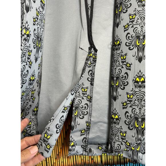 NWT Disney Haunted Mansion Jacket Scary Eyes GLOW in Dark LARGE Unisex - Picture 12 of 16